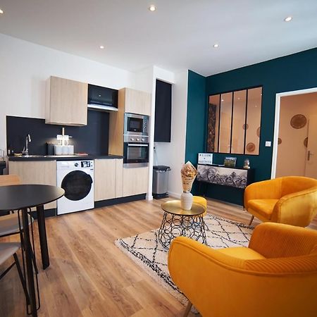 Patione Dans Centre De Dijon Apartment Luaran gambar
